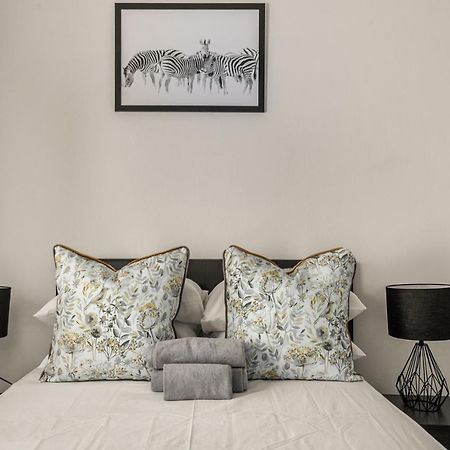 V&S Apartments - Immaculate Luxury Apartment In Fourways, Johannesburg Sandton Exteriér fotografie
